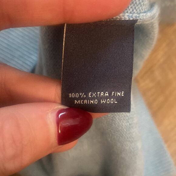 Hart Schaffner Marx 100% Merino Wool Light Blue Sweater Size M - Picture 5 of 6